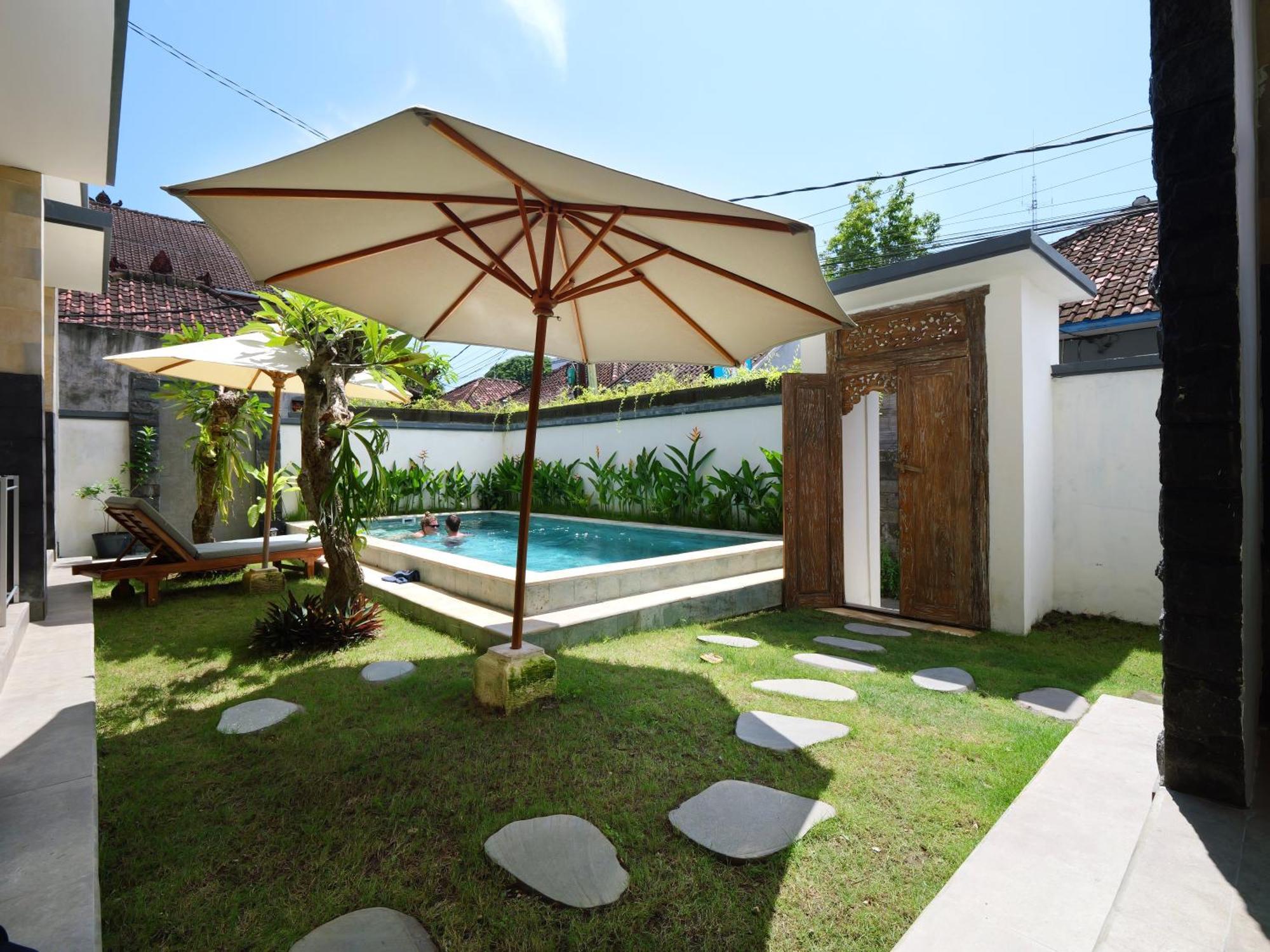 Ken Ken Guest House Seminyak Exteriör bild
